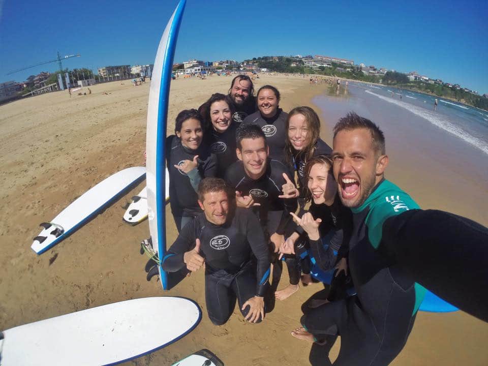 9 Razones por las que escoger surfcamp «La Escuela de Surf El Pico» ✅